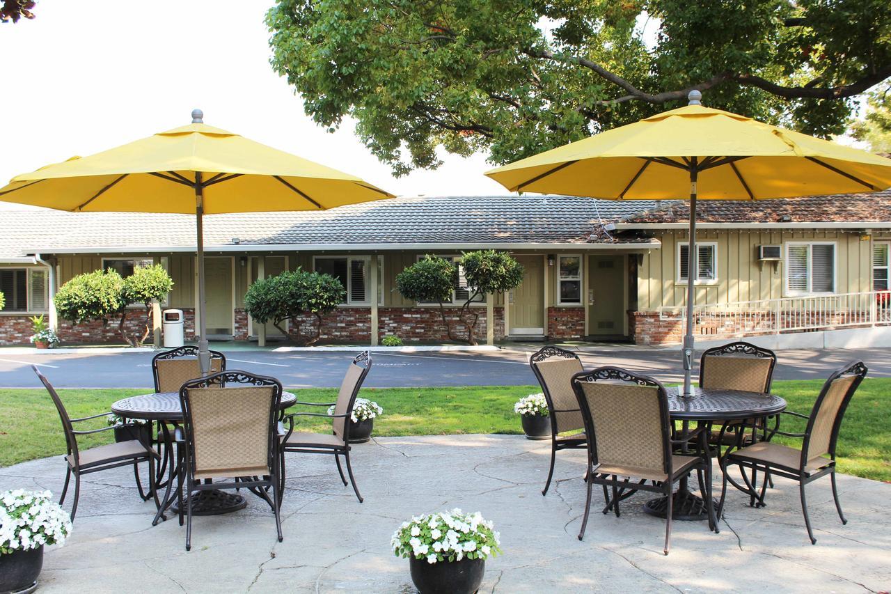 Country Inn Motel Palo Alto Dış mekan fotoğraf