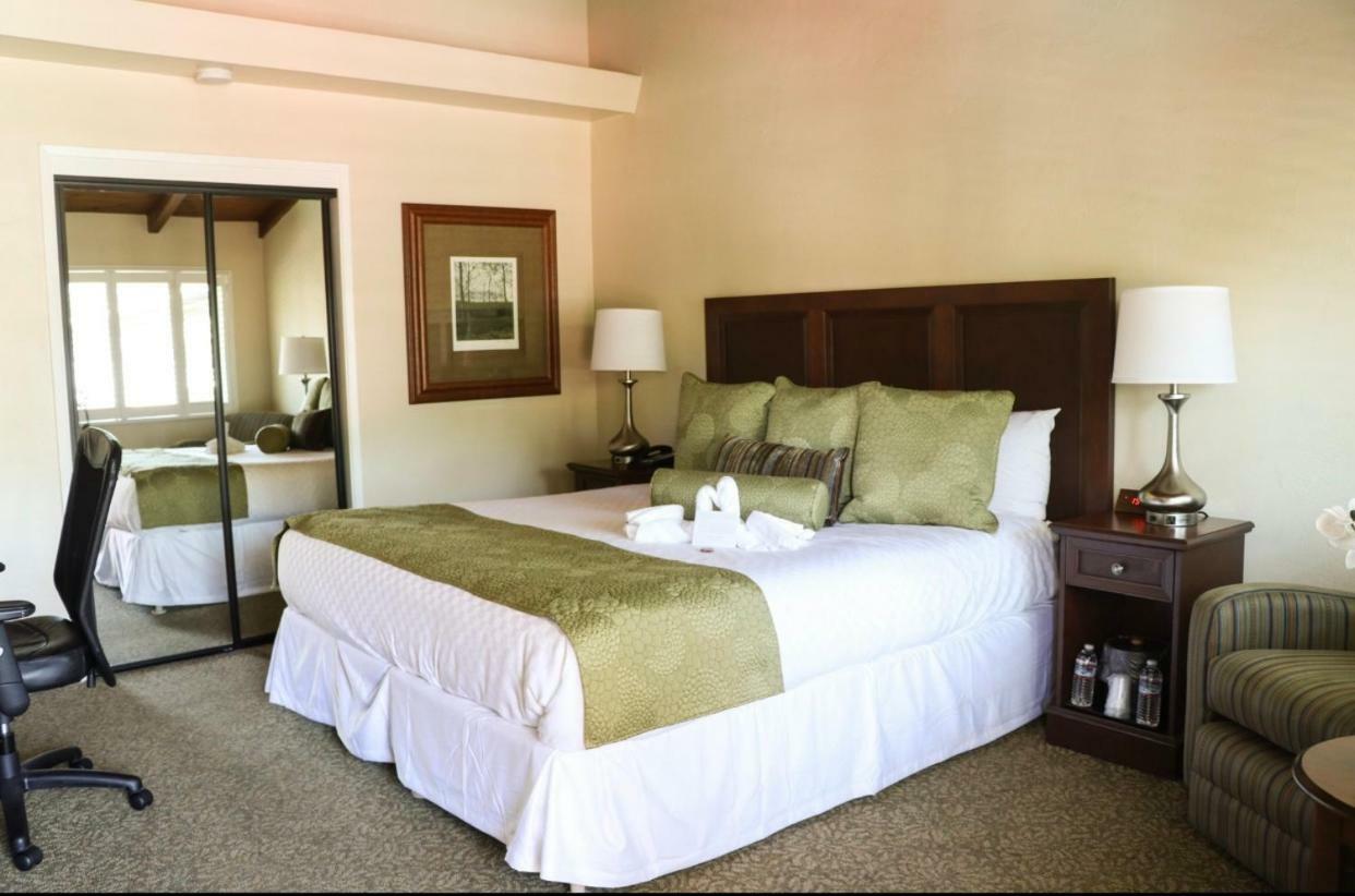 Country Inn Motel Palo Alto Dış mekan fotoğraf