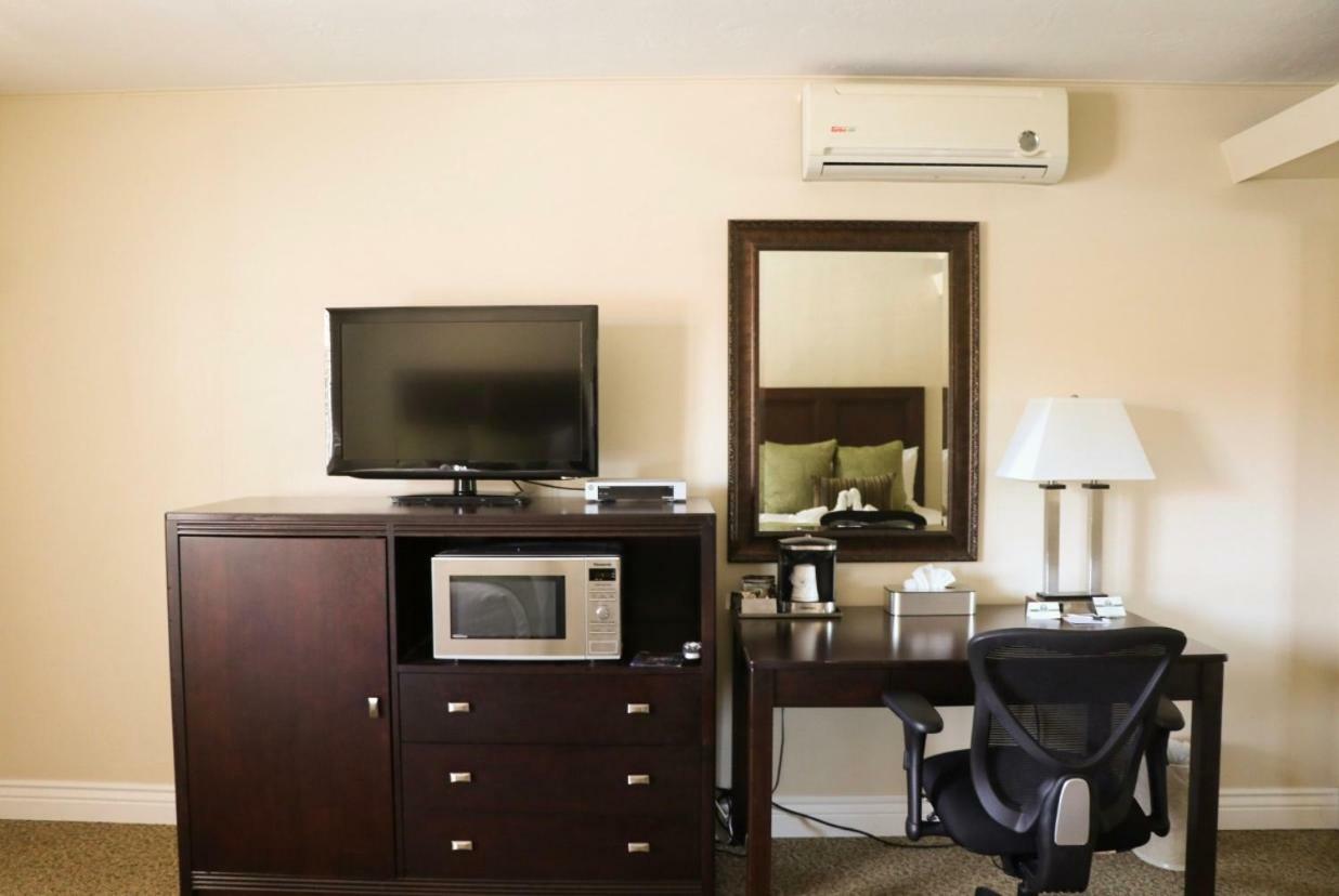Country Inn Motel Palo Alto Dış mekan fotoğraf