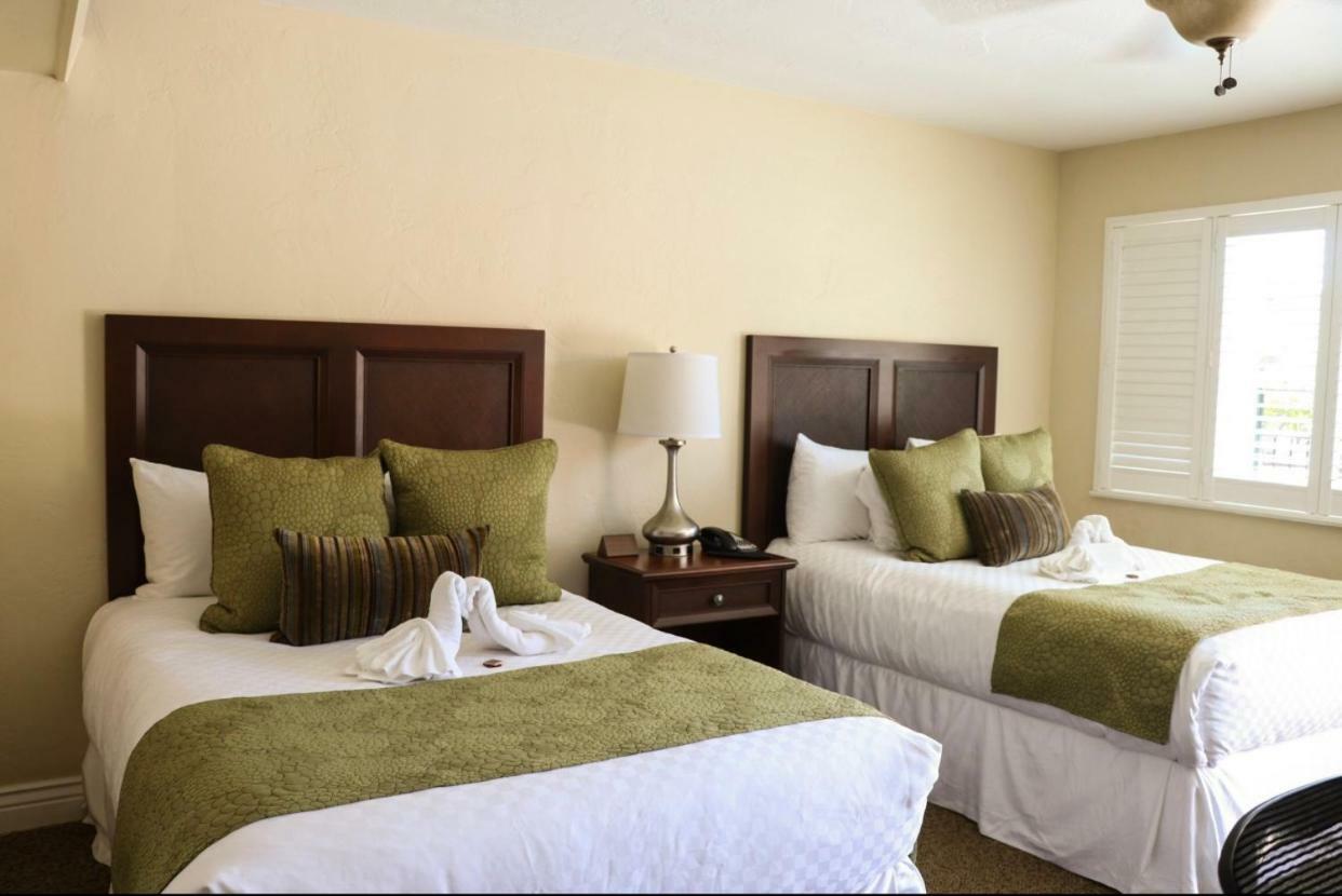 Country Inn Motel Palo Alto Dış mekan fotoğraf